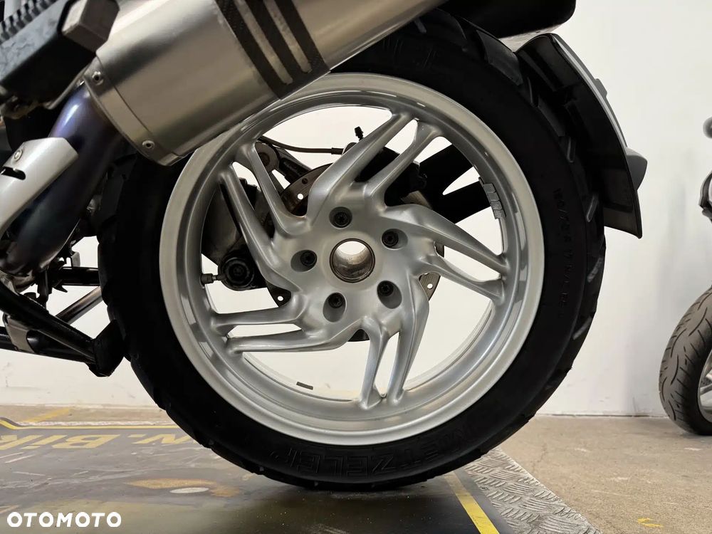 BMW R - 26