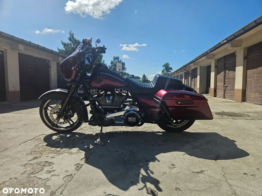 Harley-Davidson Touring Street Glide - 3