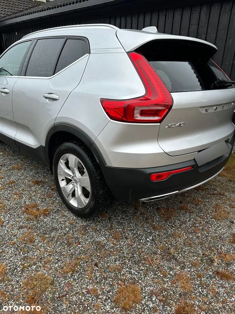 Volvo XC 40 D3 AWD Inscription - 8