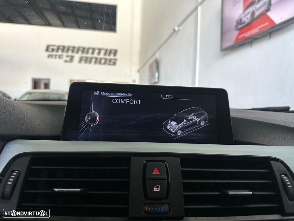 BMW 320 d Pack M - 15