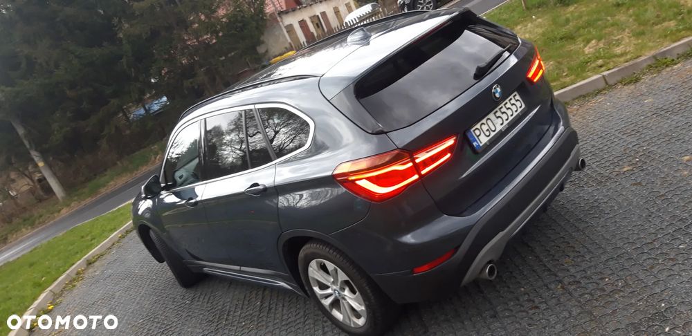 BMW X1 xDrive20i - 5