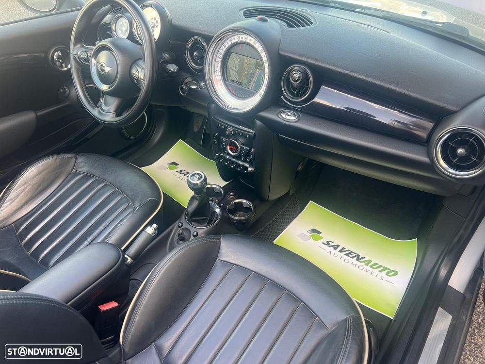 MINI Cabrio Cooper D - 16