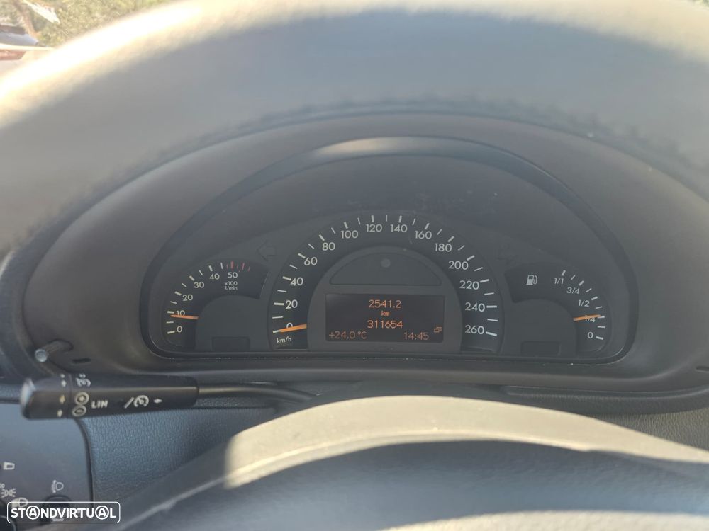Mercedes-Benz C 220 CDi Avantgarde - 3