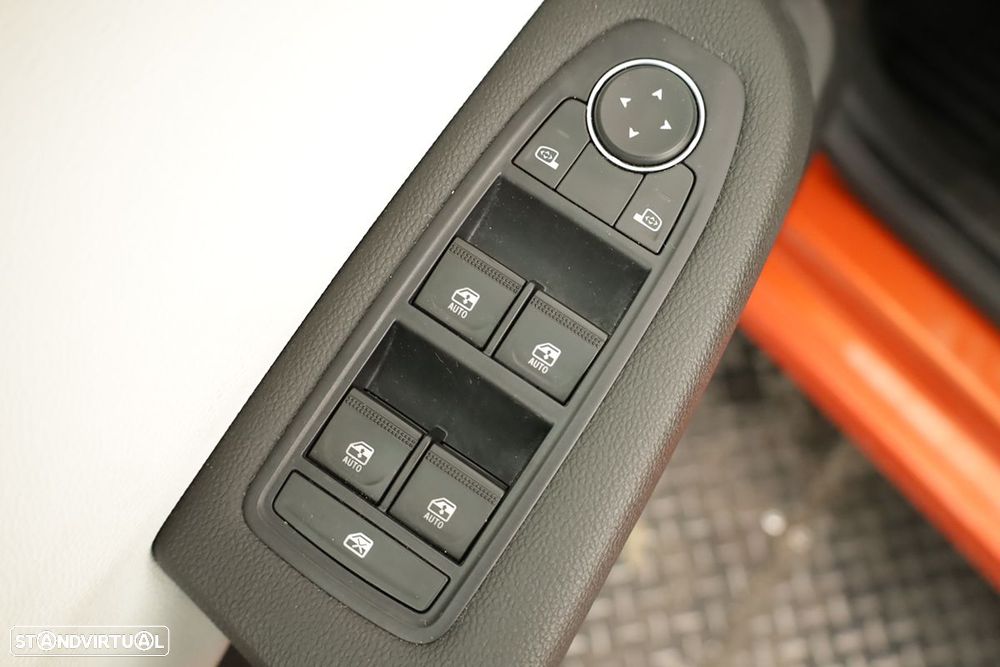 Renault Clio 1.0 TCe Techno - 21