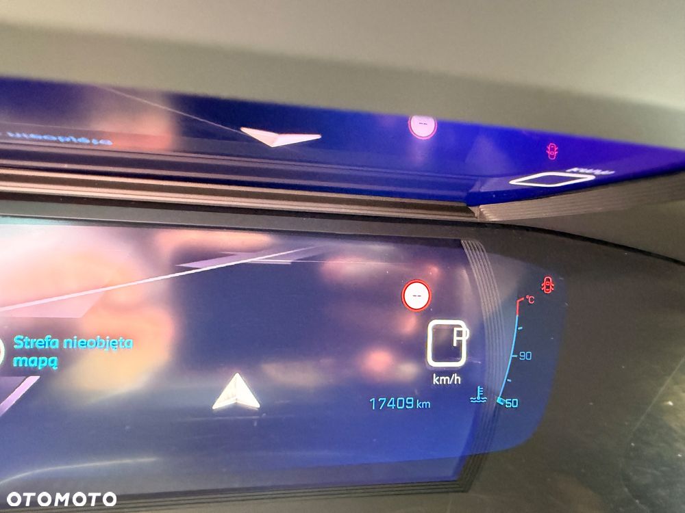 Peugeot 2008 PureTech 130 EAT8 GT - 13