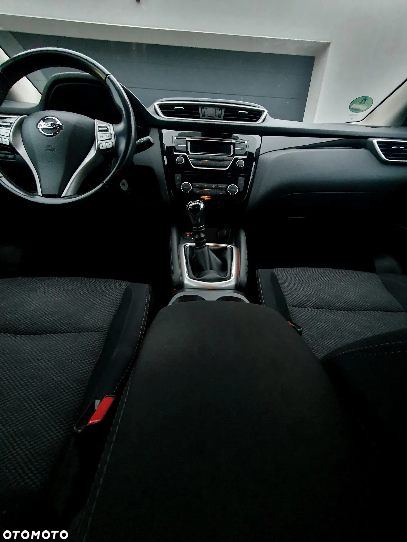 Nissan Qashqai 1.2 DIG-T Visia EU6 - 12