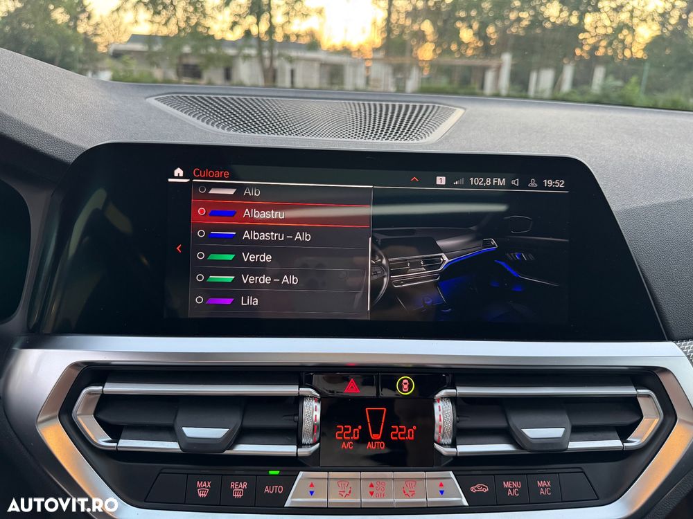 BMW Seria 3 318d Aut. M Sport - 19