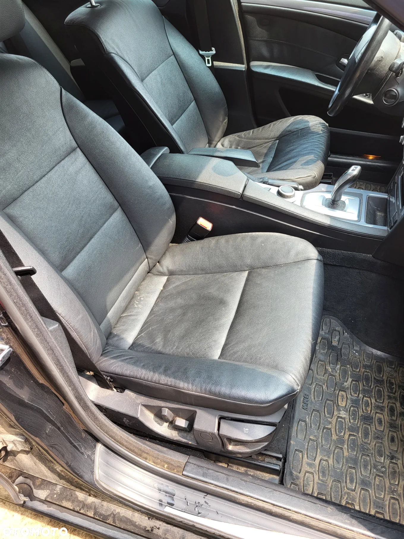 BMW Seria 5 520d Touring - 16