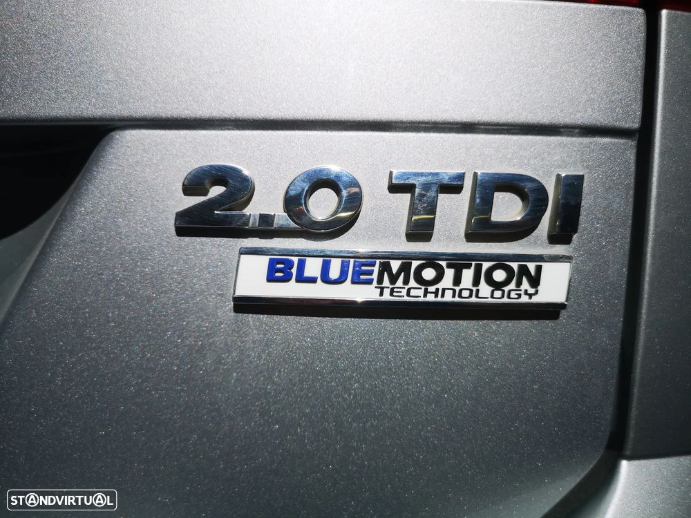 VW Golf Variant 2.0 TDi Highline - 14