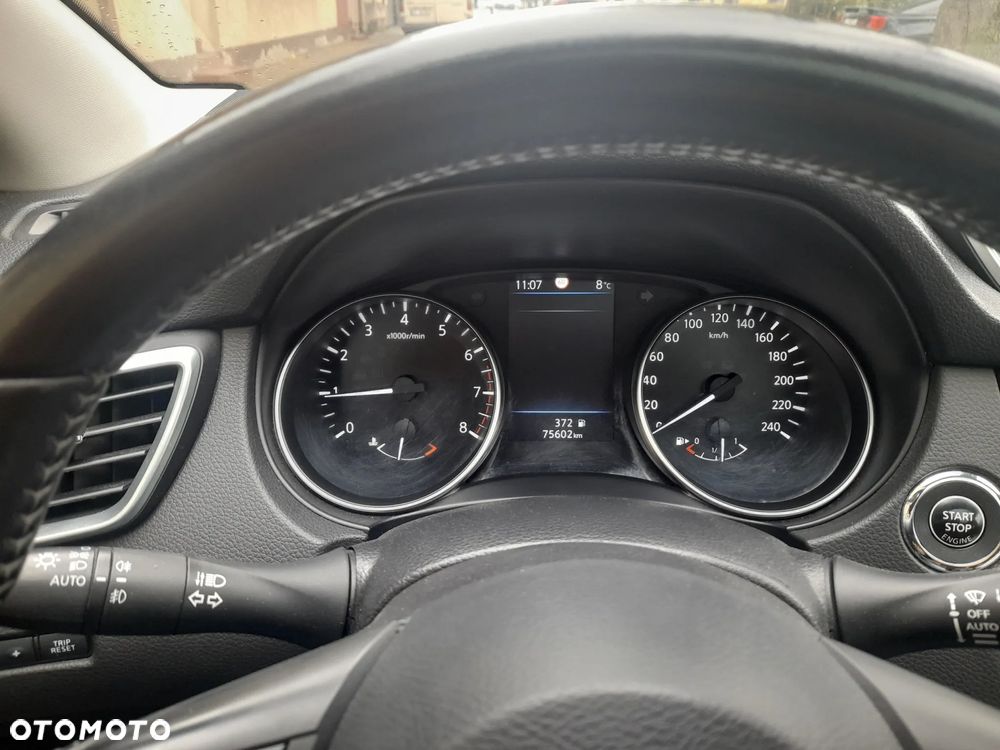 Nissan Qashqai 1.3 DIG-T N-CONNECTA - 4
