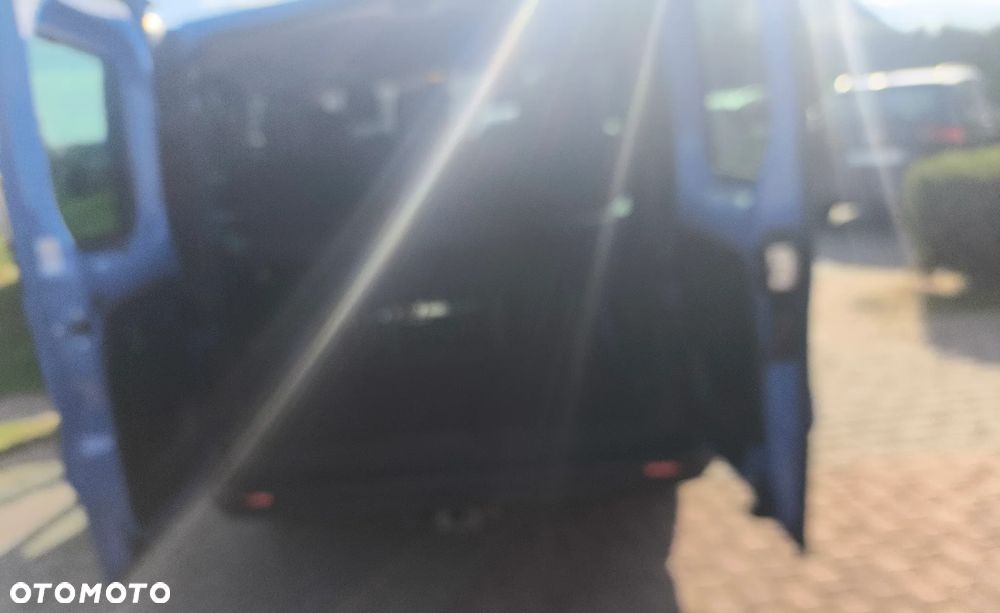 Opel Vivaro - 14