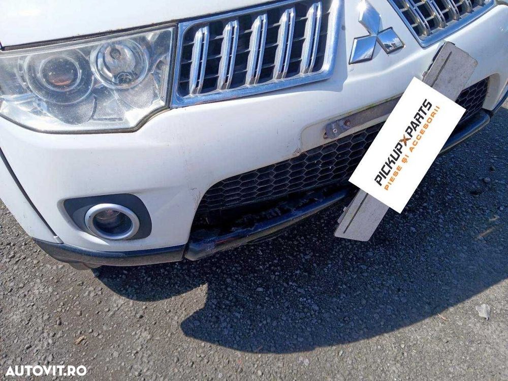 Dezmembrez Mitsubishi L200 2.5 Diesel 2011 - 6