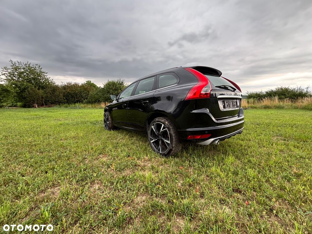 Volvo XC 60 - 4