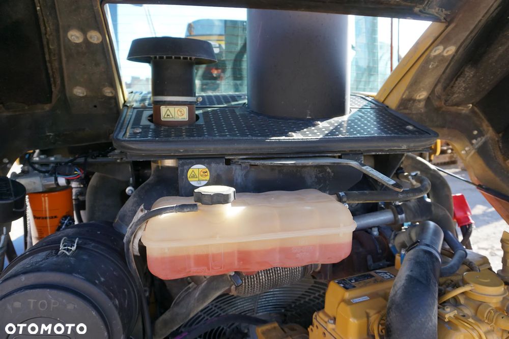 Caterpillar 906 H2, z Niemiec - 16