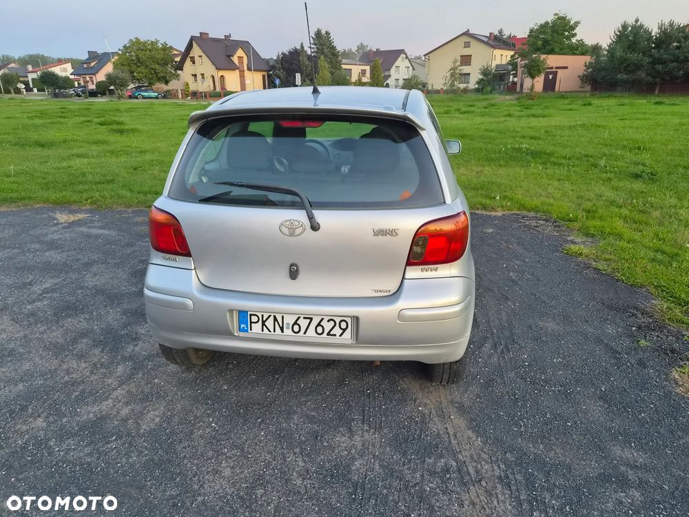 Toyota Yaris - 3
