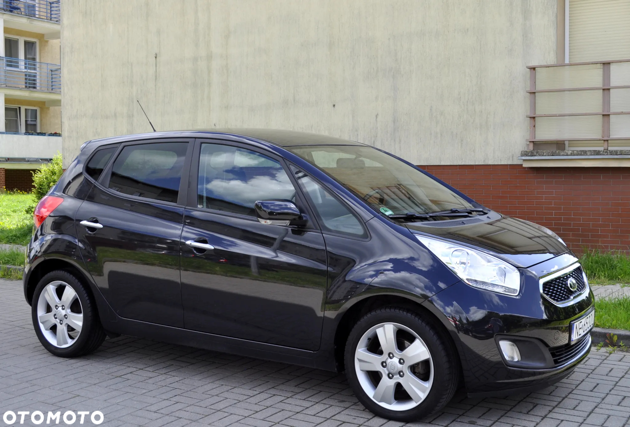 Kia Venga 1.6 CRDi 128 Business Line - 13