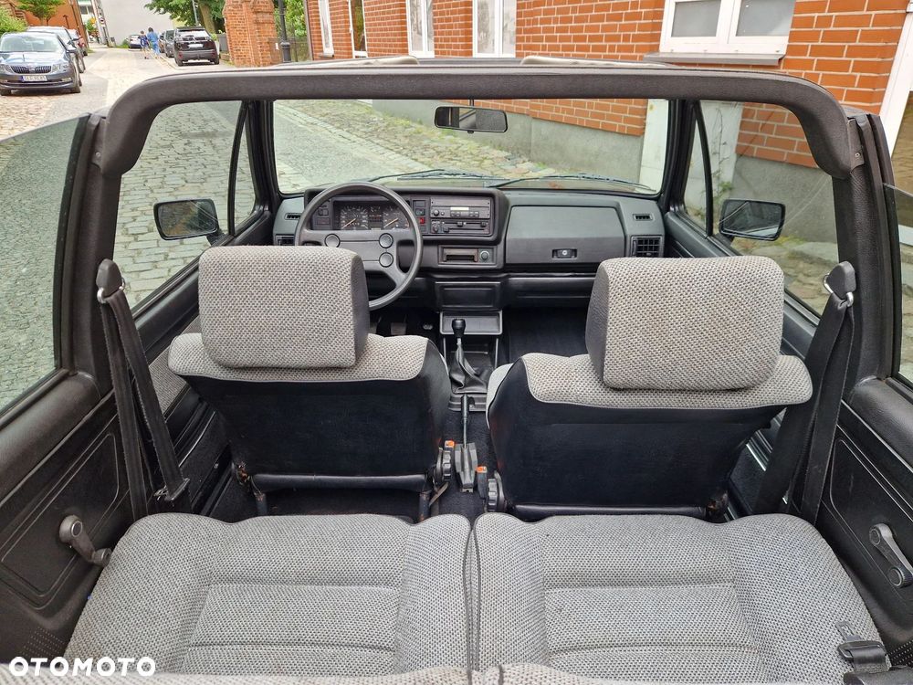 Volkswagen Golf - 10