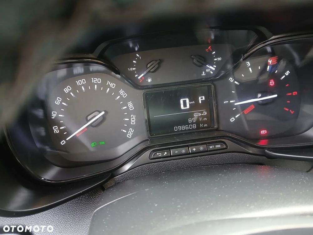 Peugeot Partner - 10