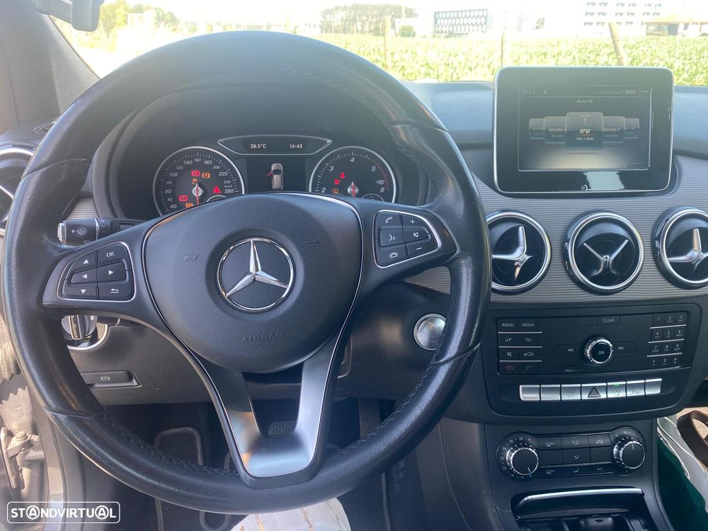 Mercedes-Benz B 180 d Style Aut. - 7
