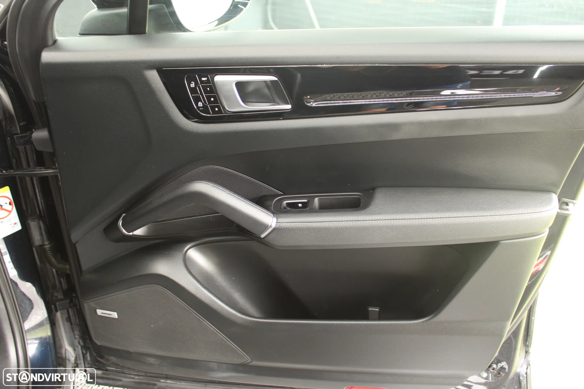 Porsche Cayenne Coupé E-Hybrid - 20