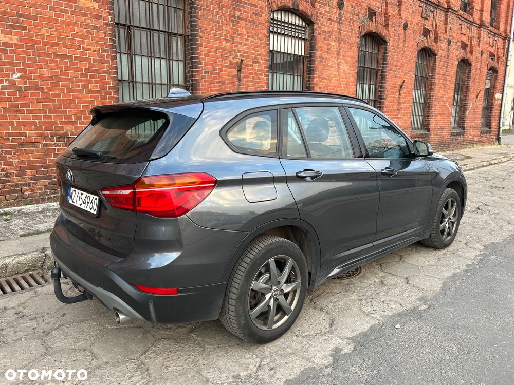 BMW X1 xDrive20d Sport Line sport - 5