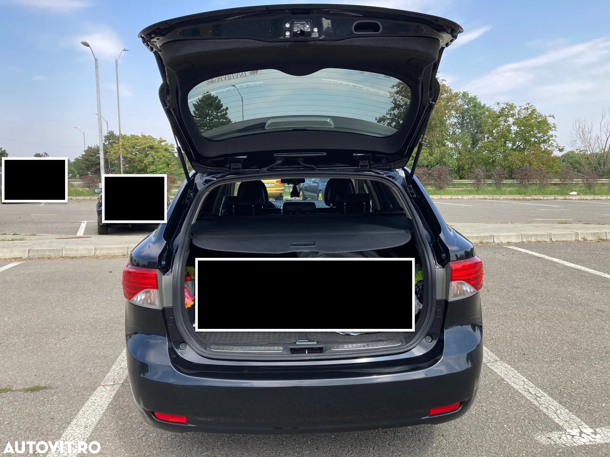 Toyota Avensis 2.0 D-4D Executive - 11