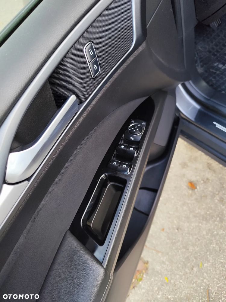 Ford Mondeo 1.5 EcoBoost Trend - 11