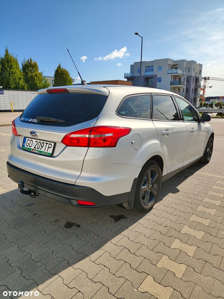 Ford Focus 1.5 TDCi Trend - 6