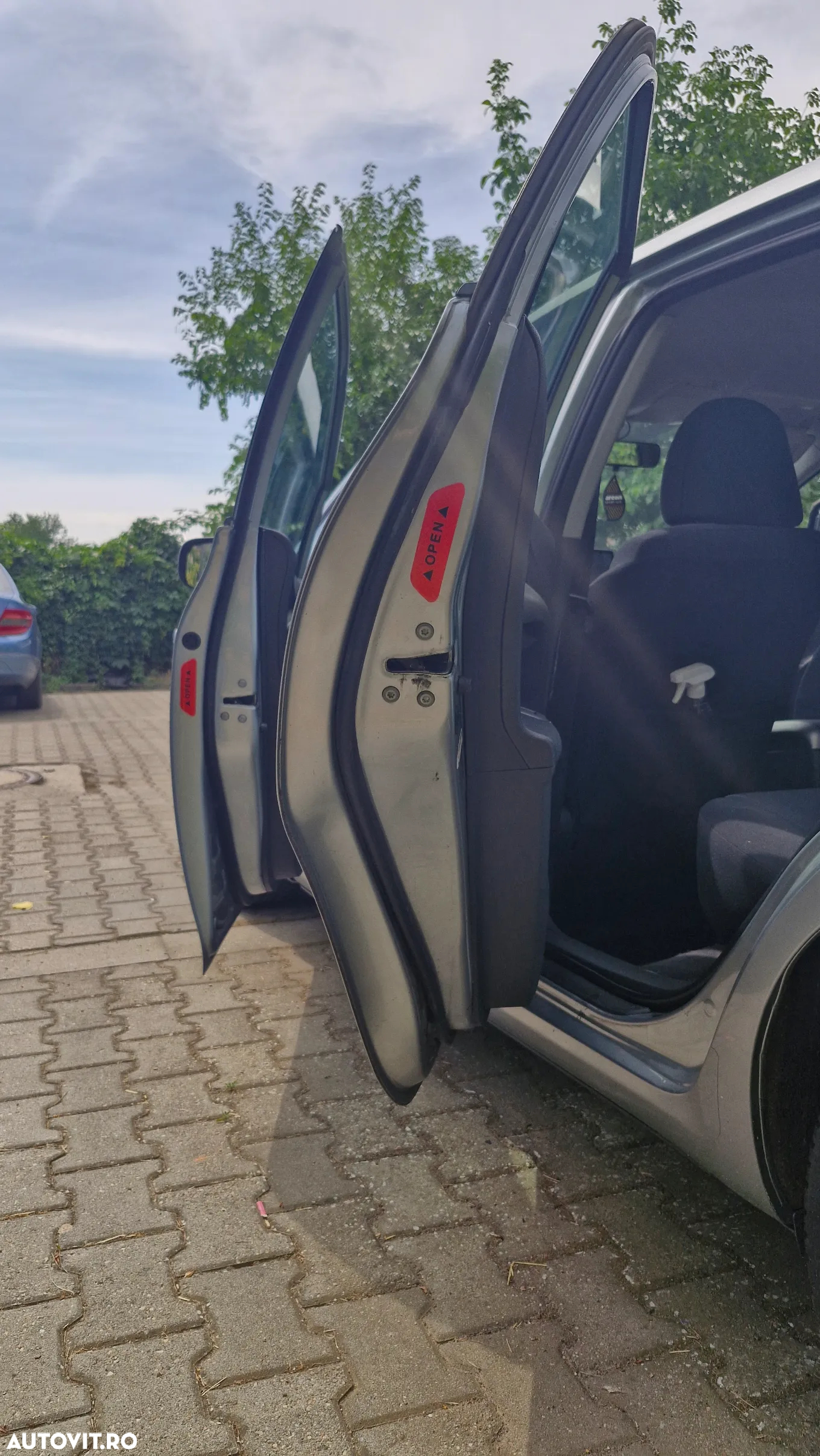 Toyota Auris 2.0 D-4D Luna Plus - 15