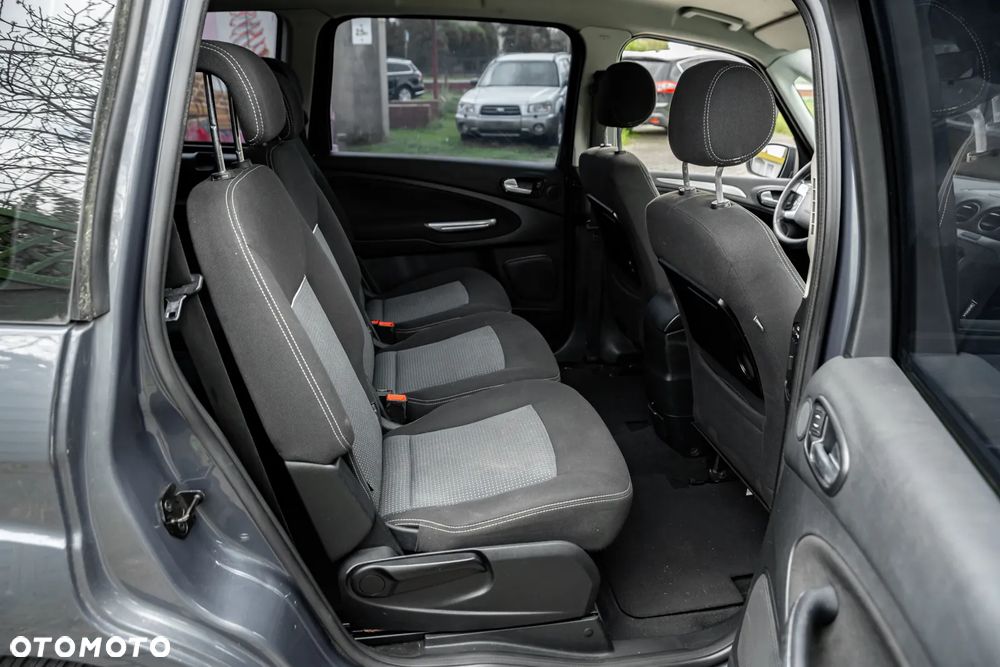 Ford Galaxy 2.0 TDCi Ghia - 28