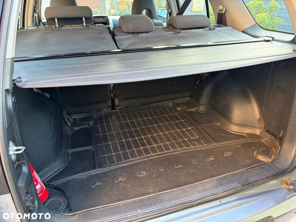 Honda CR-V 2.0i S - 12