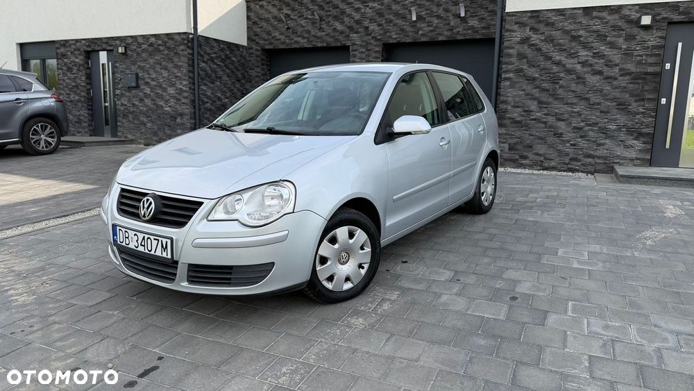 Volkswagen Polo 1.2 Comfortline - 1