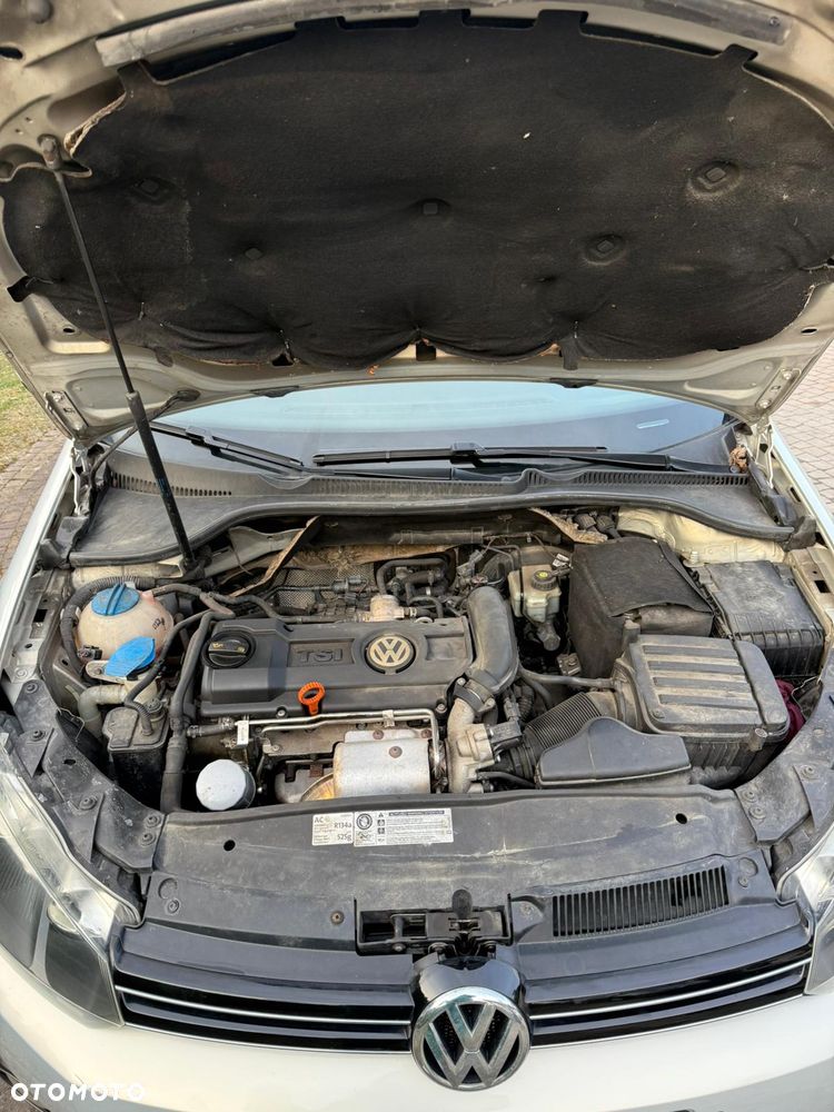 Volkswagen Golf 1.4 TSI Highline DSG - 2
