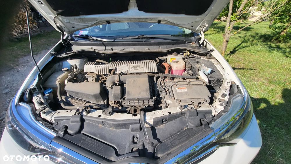 Toyota Auris 1.8 HSD Luna - 16