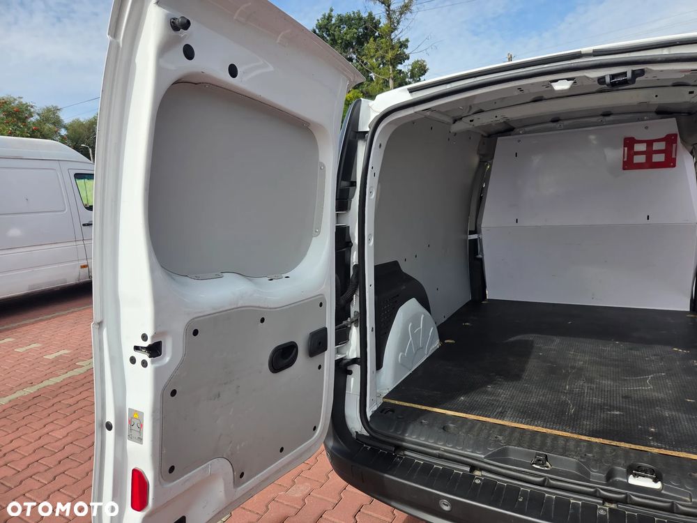 Renault KANGOO - 26