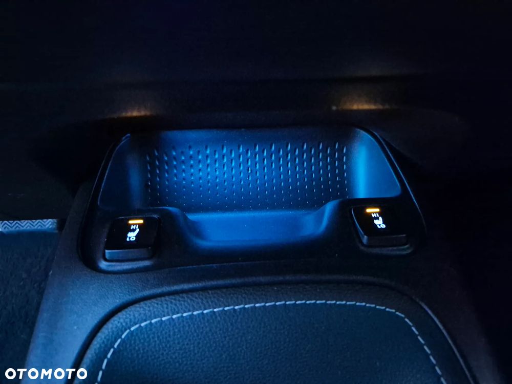 Toyota Corolla 2.0 Hybrid Comfort - 9