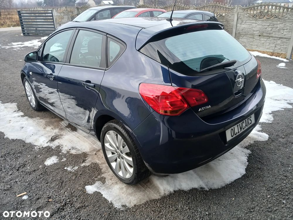 Opel Astra 1.6 Active - 12