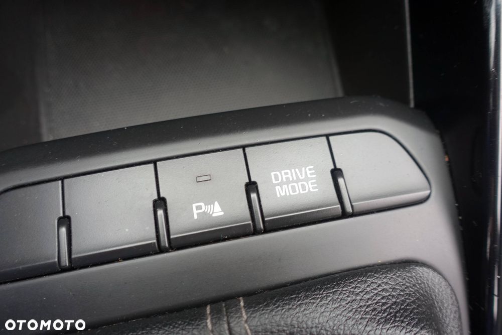 Kia Rio 1.0 T-GDI 120 Platinum Edition - 22