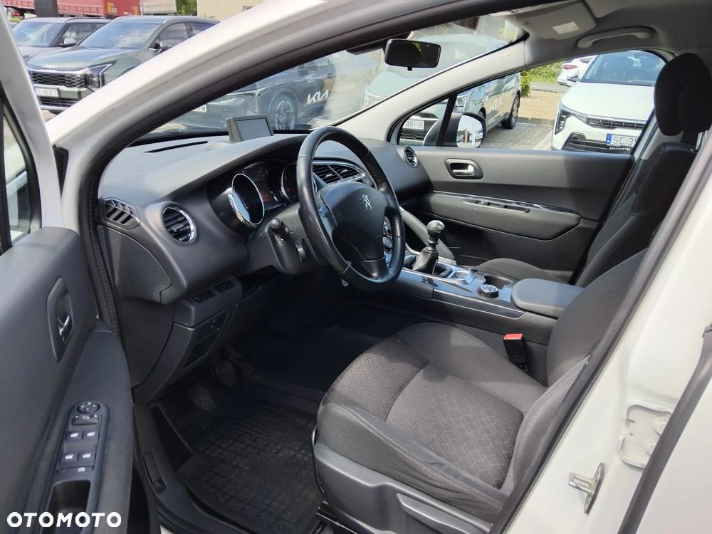 Peugeot 3008 1.6 BlueHDi Allure S&S - 18