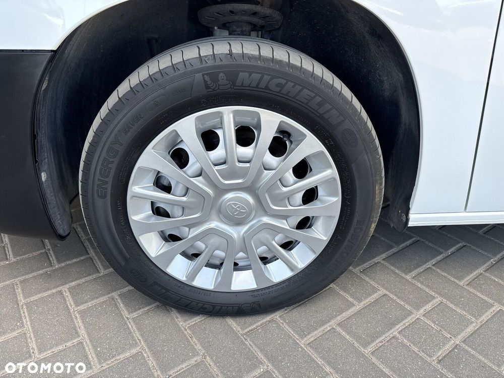 Toyota PROACE CITY - 26