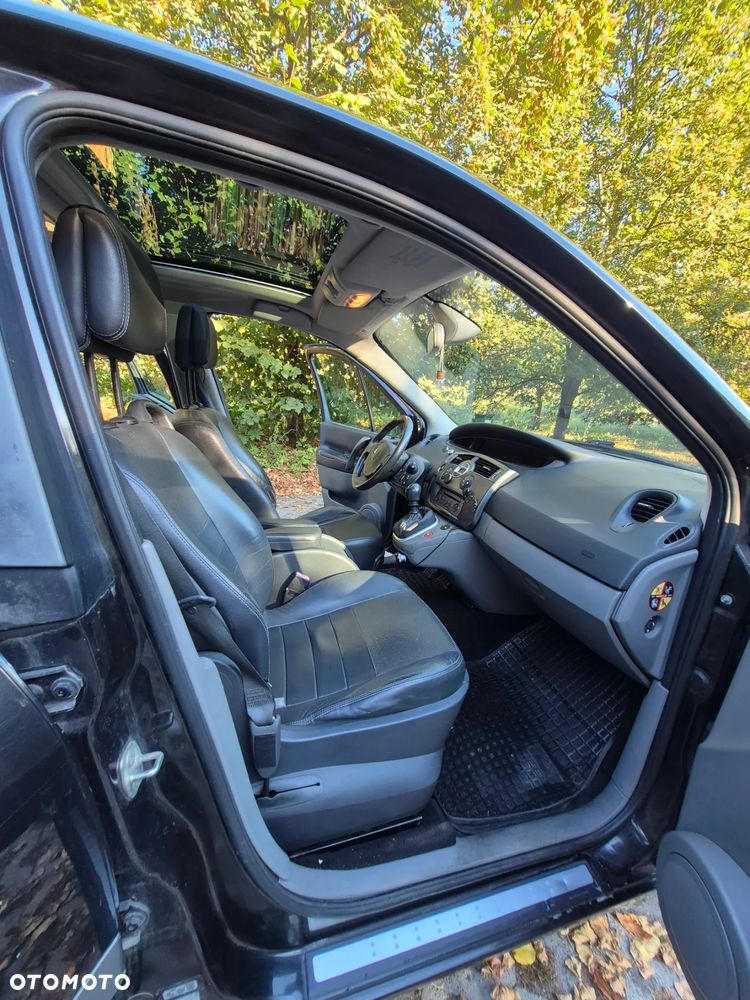 Renault Scenic - 12