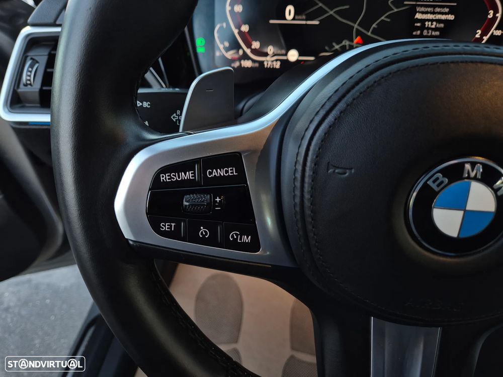 BMW 330 e Pack M Auto - 21