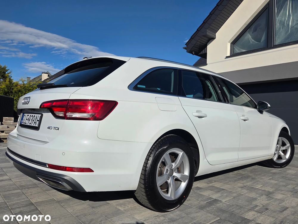 Audi A4 Avant 40 TDI S tronic sport - 5