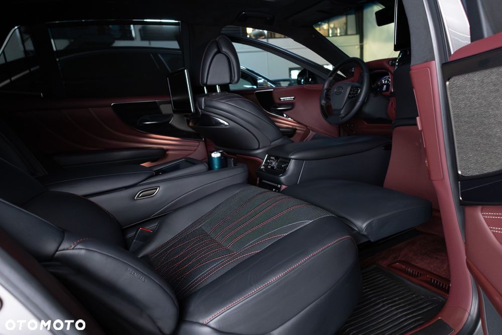 Lexus LS 500h Omotenashi AWD - 37