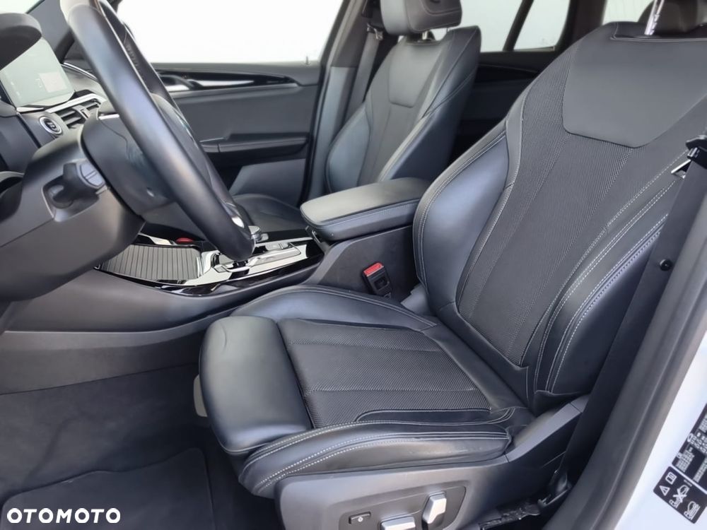BMW X3 xDrive20d MHEV xLine sport - 14