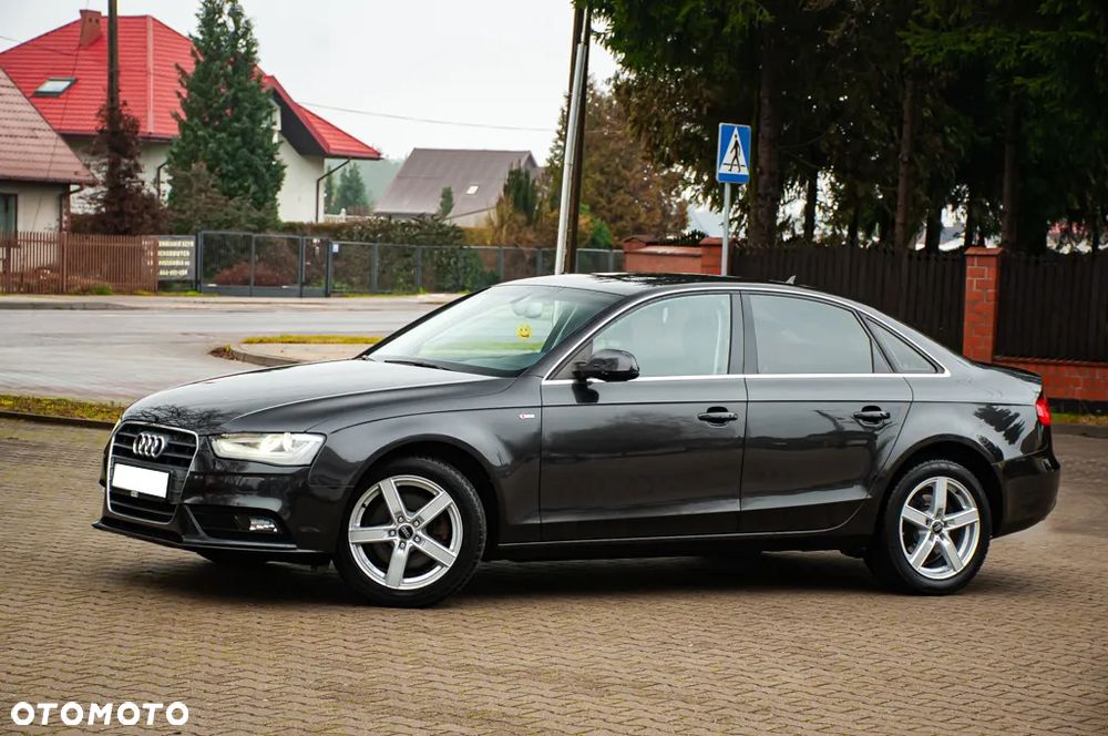 Audi A4 Limousine - 10