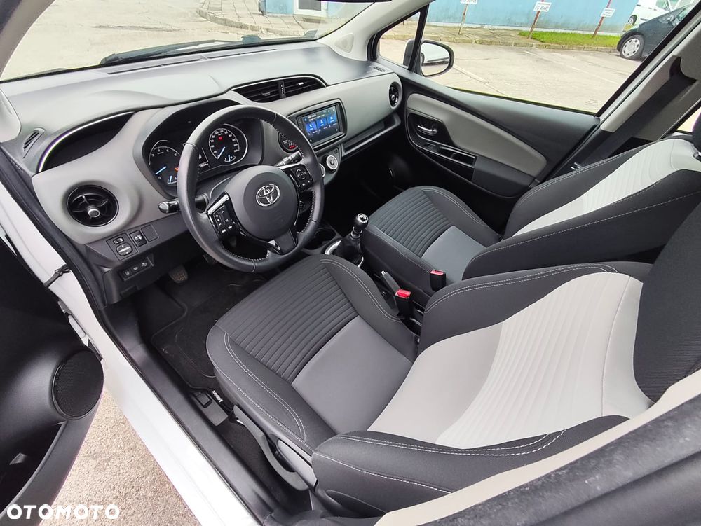 Toyota Yaris 1.5 Selection - 9