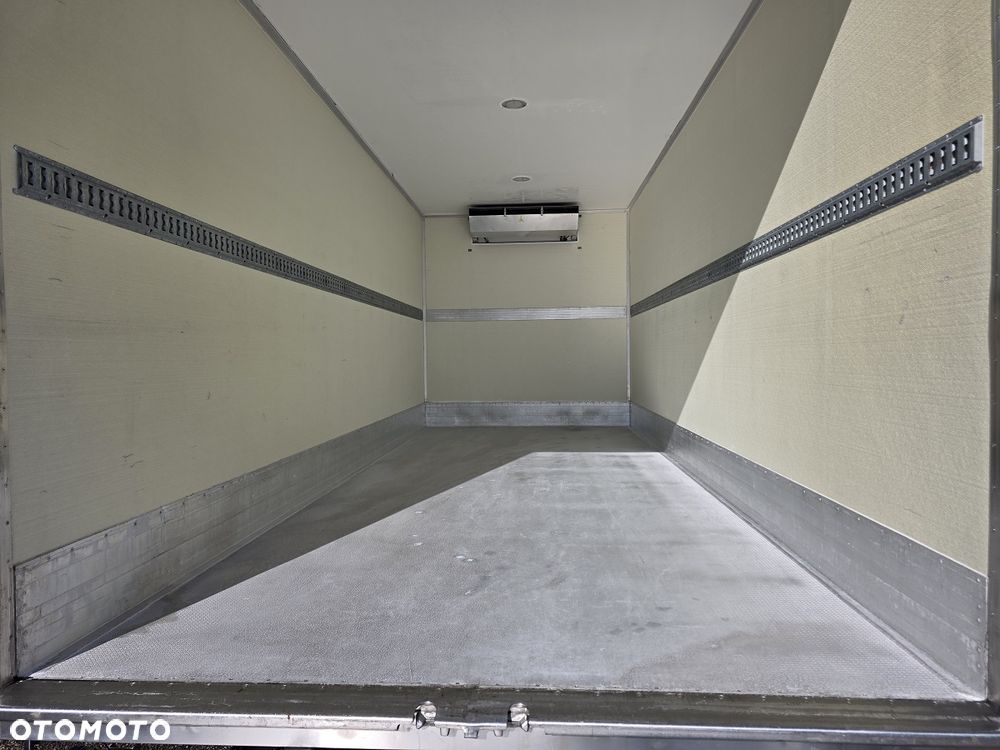 Mercedes-Benz ANTOS 1827 CHŁODNIA   2,55 WYSOKA CARRIER 550 - 12