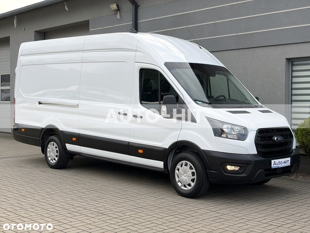 Ford Transit - 12
