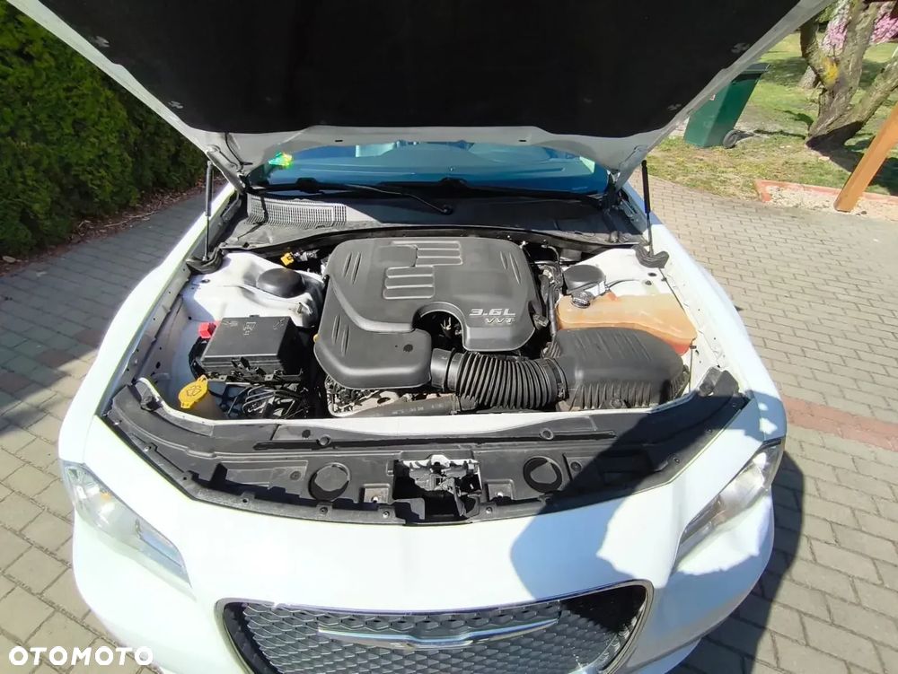 Chrysler 300 - 2